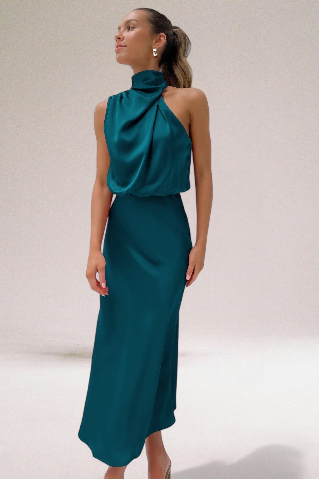 Eastwood and Bloom™ | Satin Glamour Dress with Halterneck