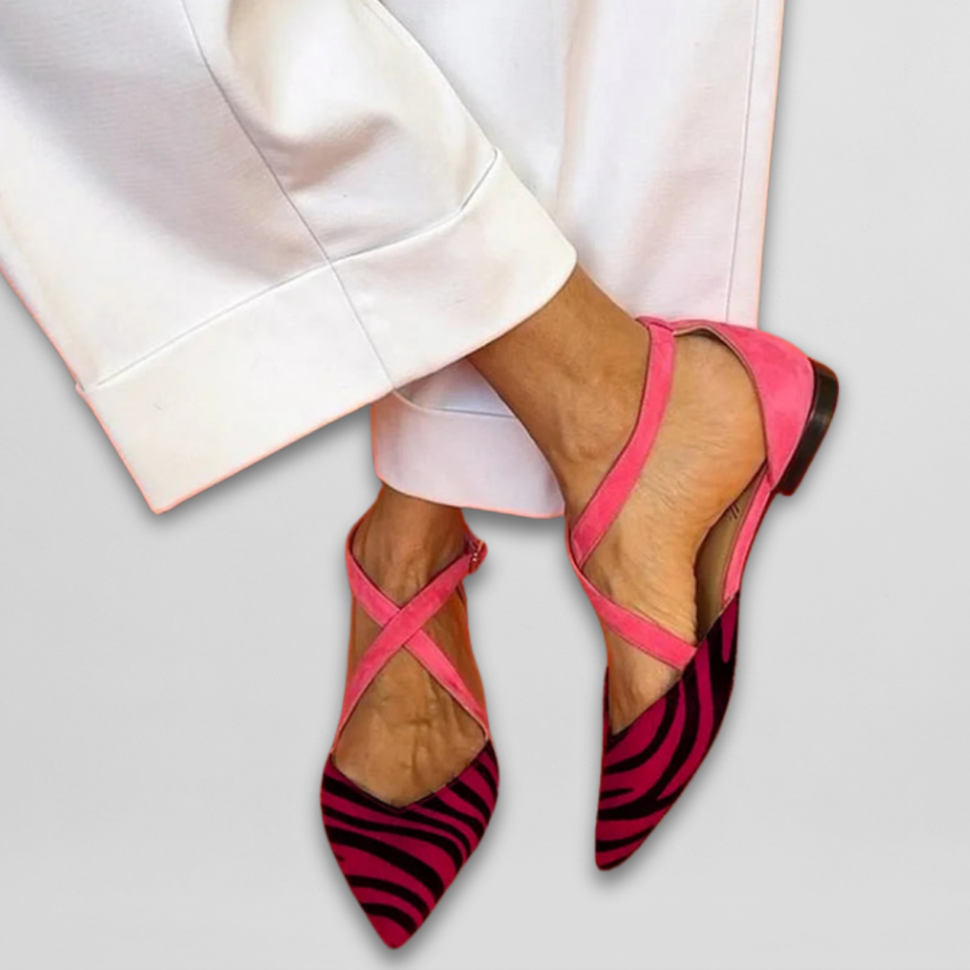 Eastwood and Bloom™ | Fenna - Ballerinas with straps