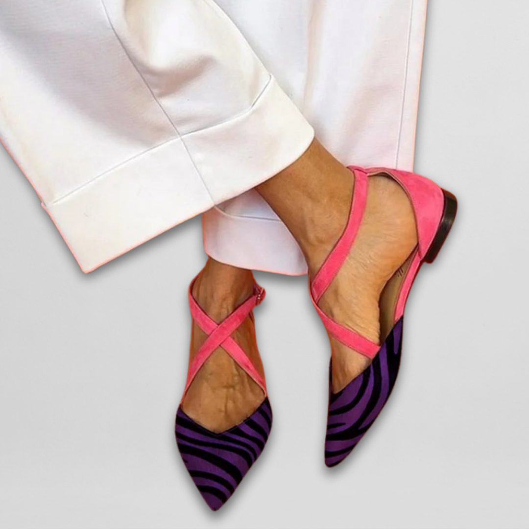 Eastwood and Bloom™ | Fenna - Ballerinas with straps
