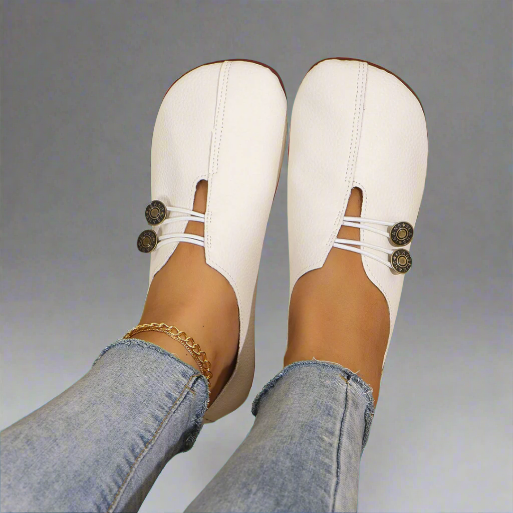 Eastwood and Bloom™ | Lindora - Timeless Slip-ons