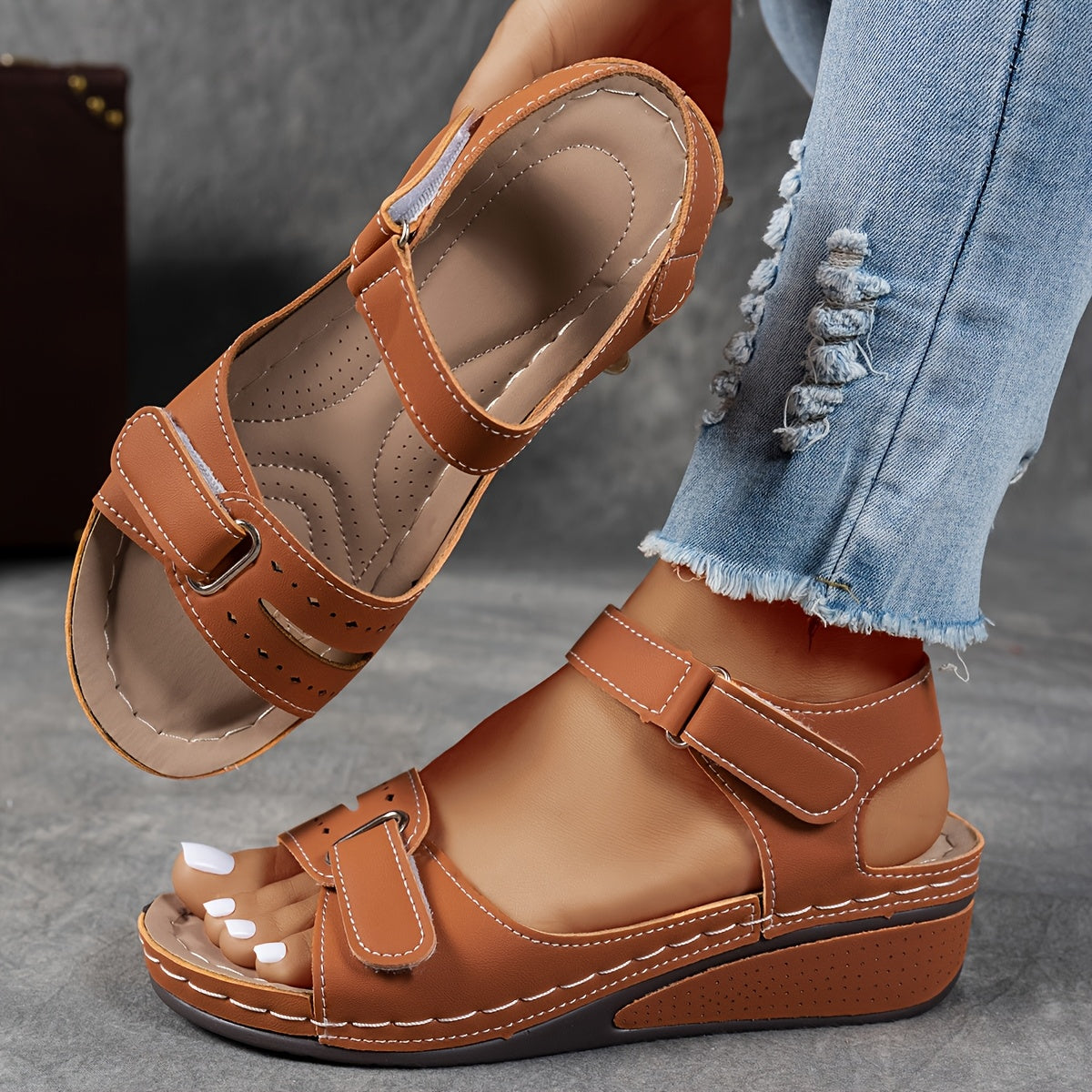 Eastwood and Bloom™ | Norah - Orthopedic support sandal for stability and comfort all day