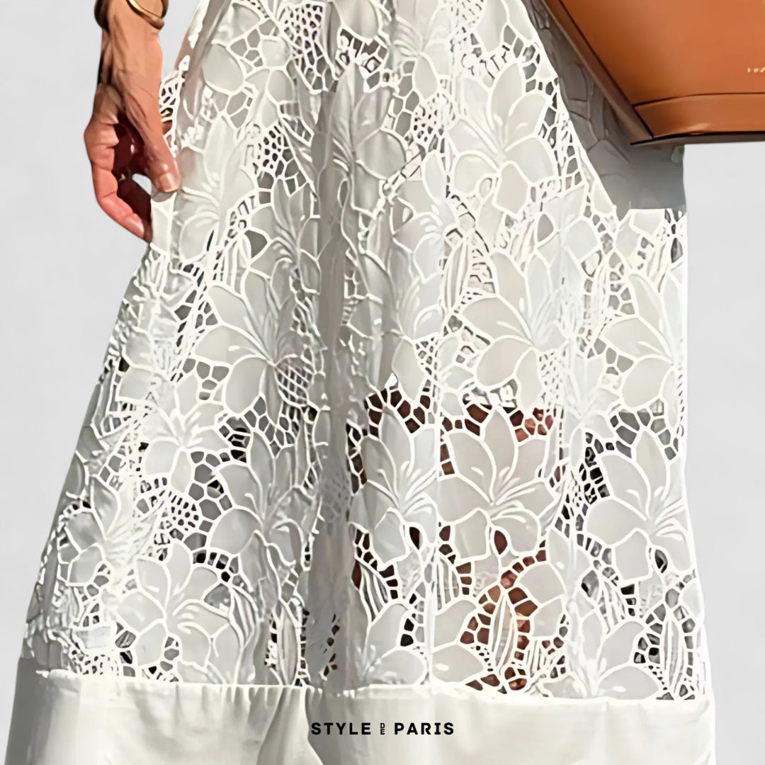Eastwood and Bloom™ | Juliette - The dress that enhances every woman