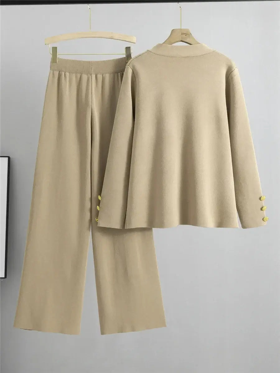 Eastwood and Bloom™ | Elegant ensemble