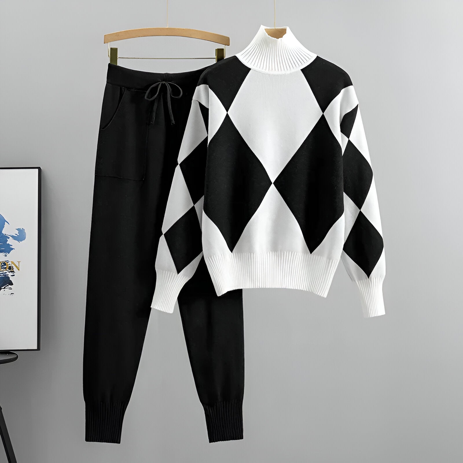 Eastwood and Bloom™ | Warm set with high collar