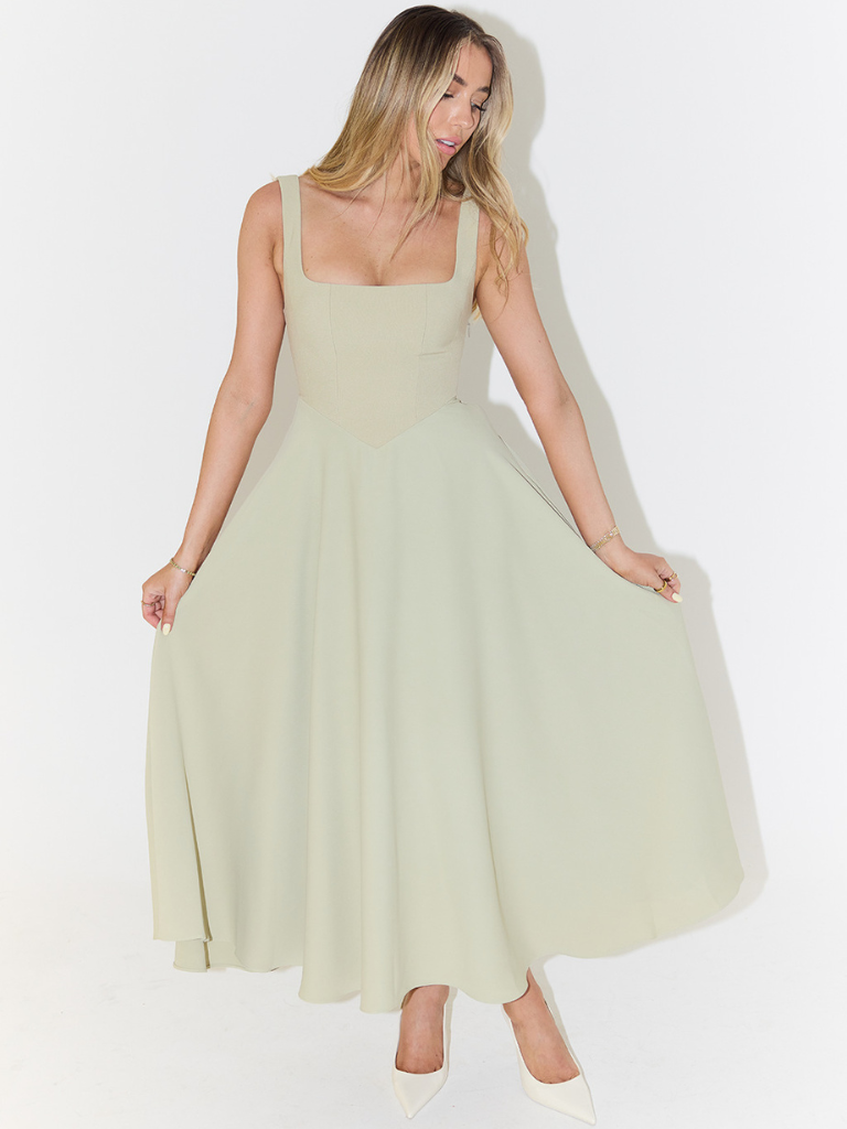 Eastwood and Bloom™ | Scarlet Dress