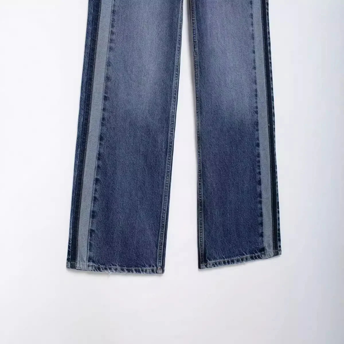 Eastwood and Bloom™ | Jeans with Extended Sides