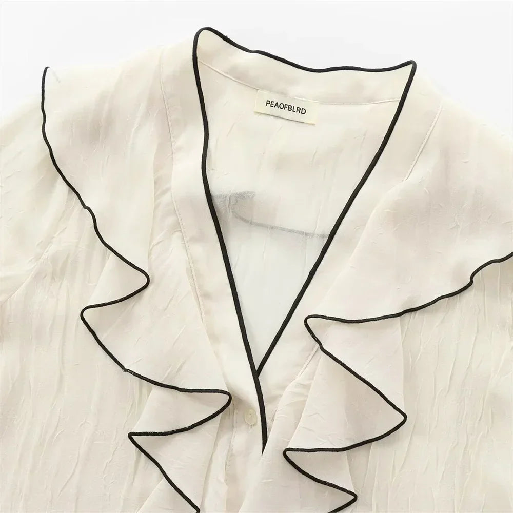 Eastwood and Bloom™ | Léandra