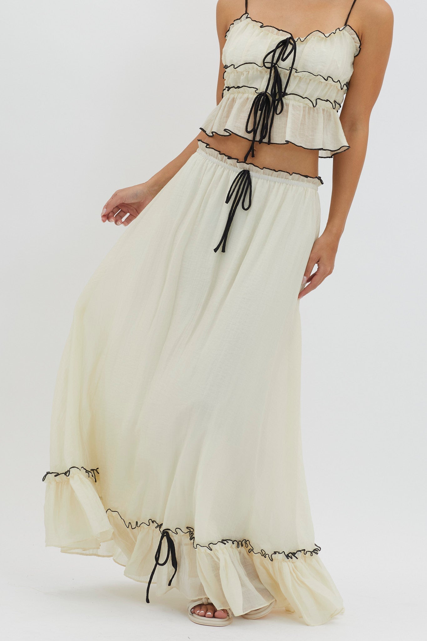 Eastwood and Bloom™ | Trendy 2-Piece Set