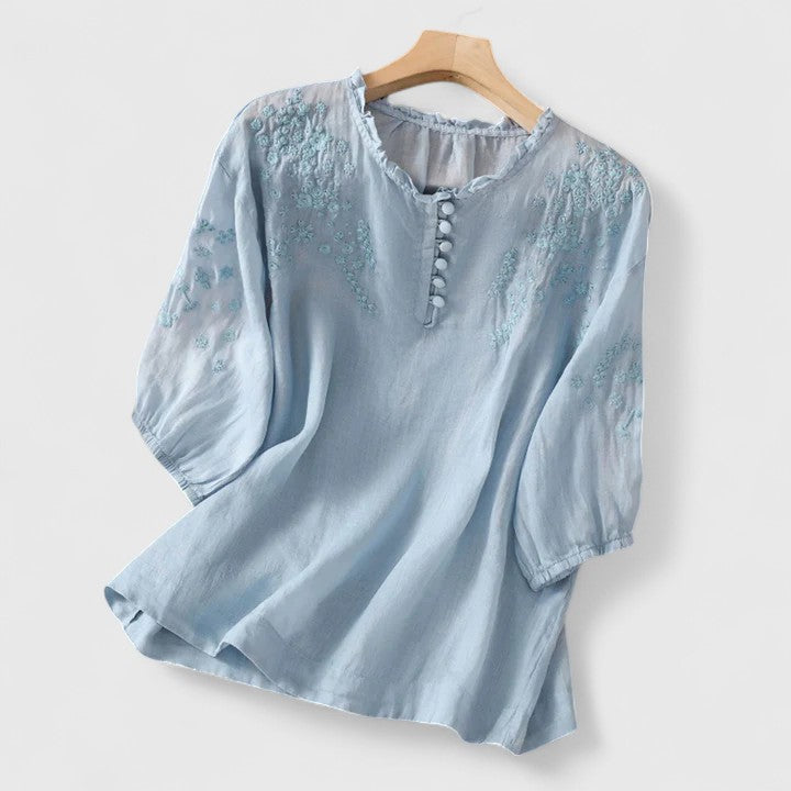 Eastwood and Bloom™ | Sorelia – Blouse in cotton voile with embroidered shoulders