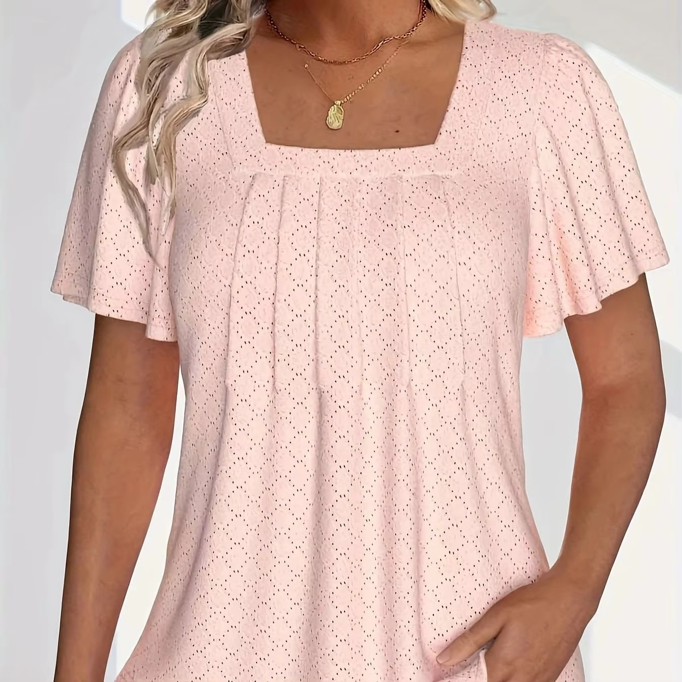 Eastwood and Bloom™ | Mirelle – Blouse with Square Neckline and Texture
