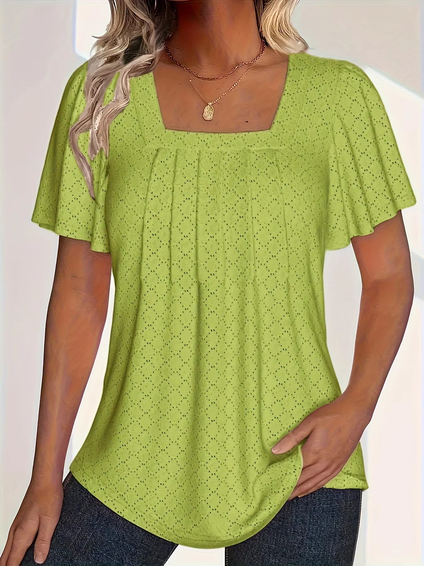 Eastwood and Bloom™ | Mirelle – Blouse with Square Neckline and Texture