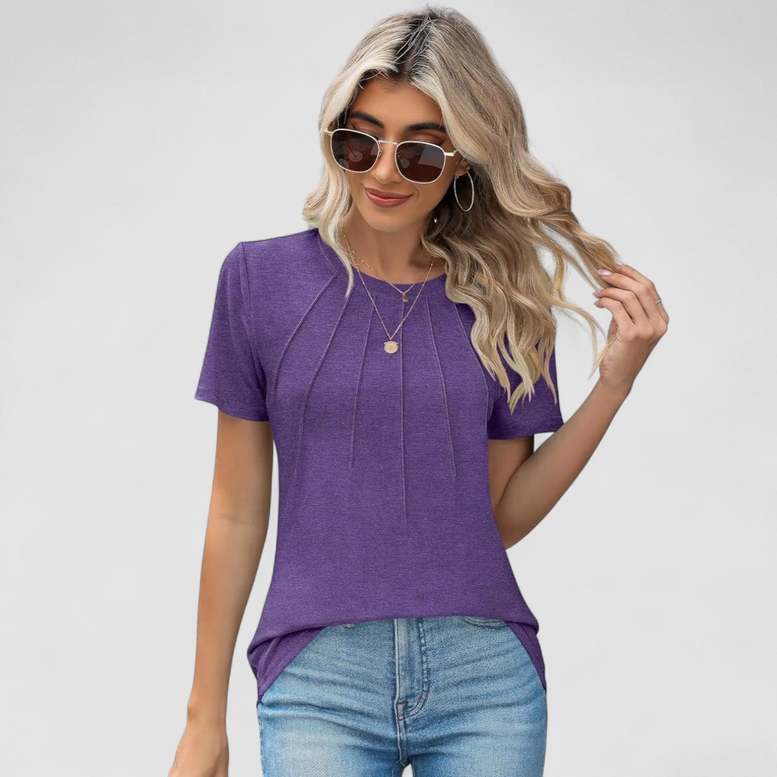 Eastwood and Bloom™ | Noelie – Short-sleeved top with seam details