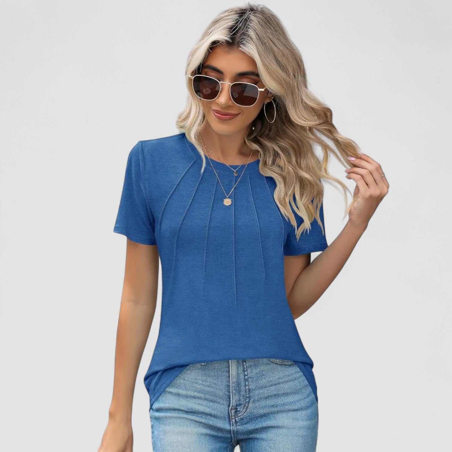 Eastwood and Bloom™ | Noelie – Short-sleeved top with seam details