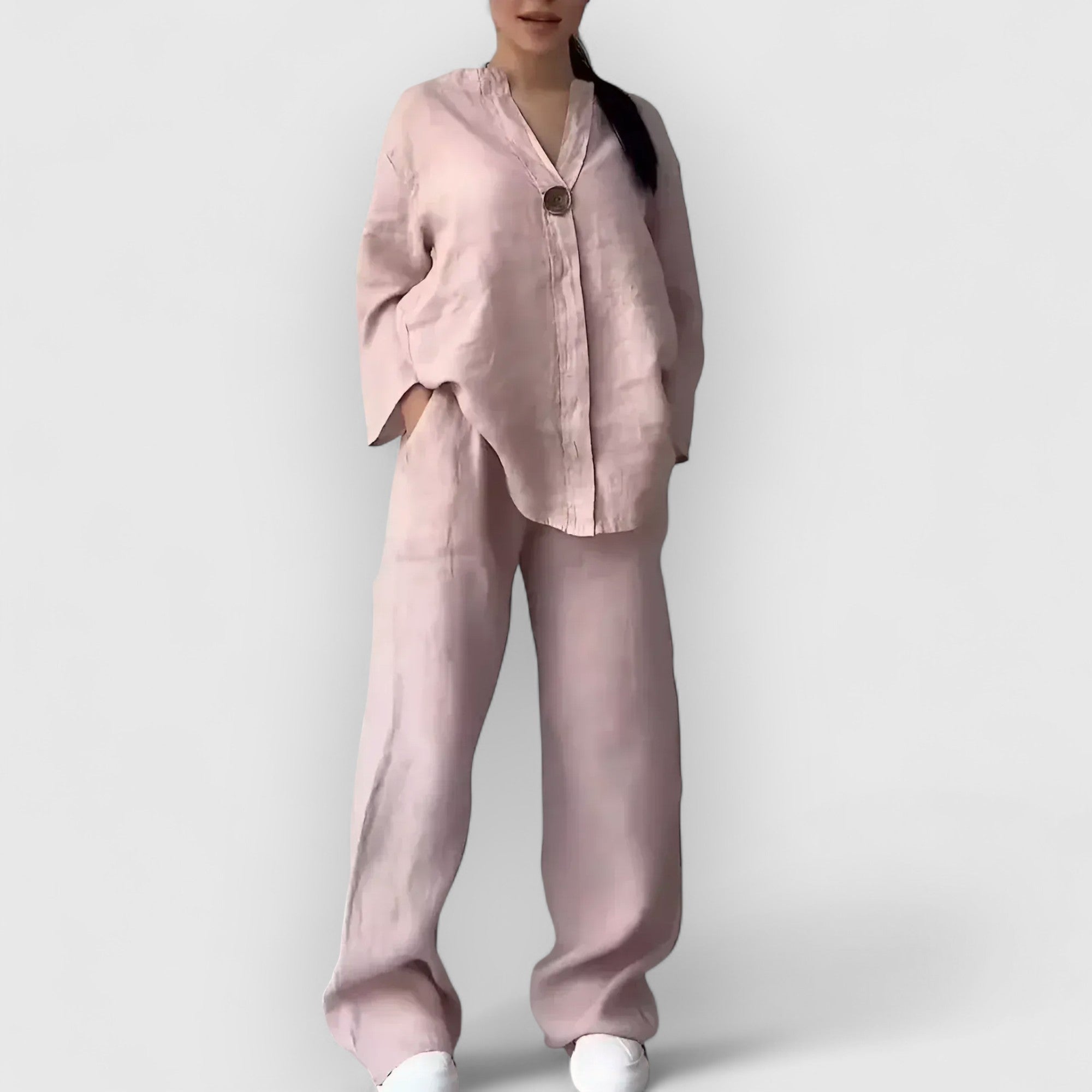 Eastwood and Bloom™ | Margherita – Two-Piece Linen Set in Relaxed, Elegant Style