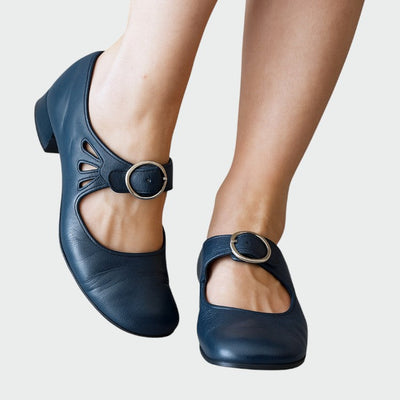 Eastwood and Bloom™ | Jessamine – Classic Mary Jane Pumps
