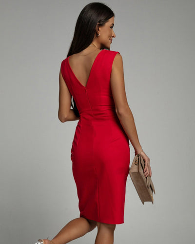 Eastwood and Bloom™ | Fitted dress with V-neck and slit