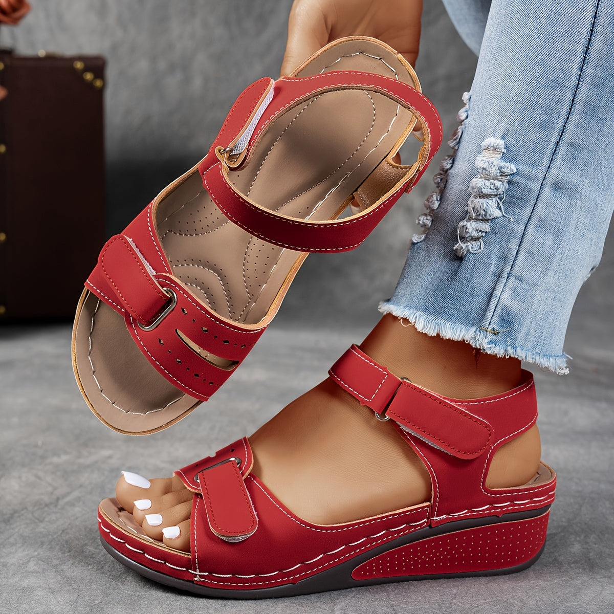 Eastwood and Bloom™ | Norah - Orthopedic support sandal for stability and comfort all day