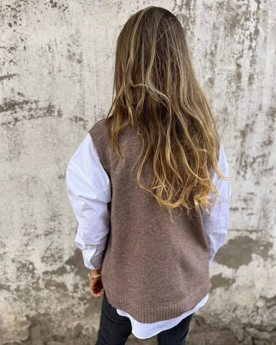 Eastwood and Bloom™ | Nusa – Knit Sweater Vest