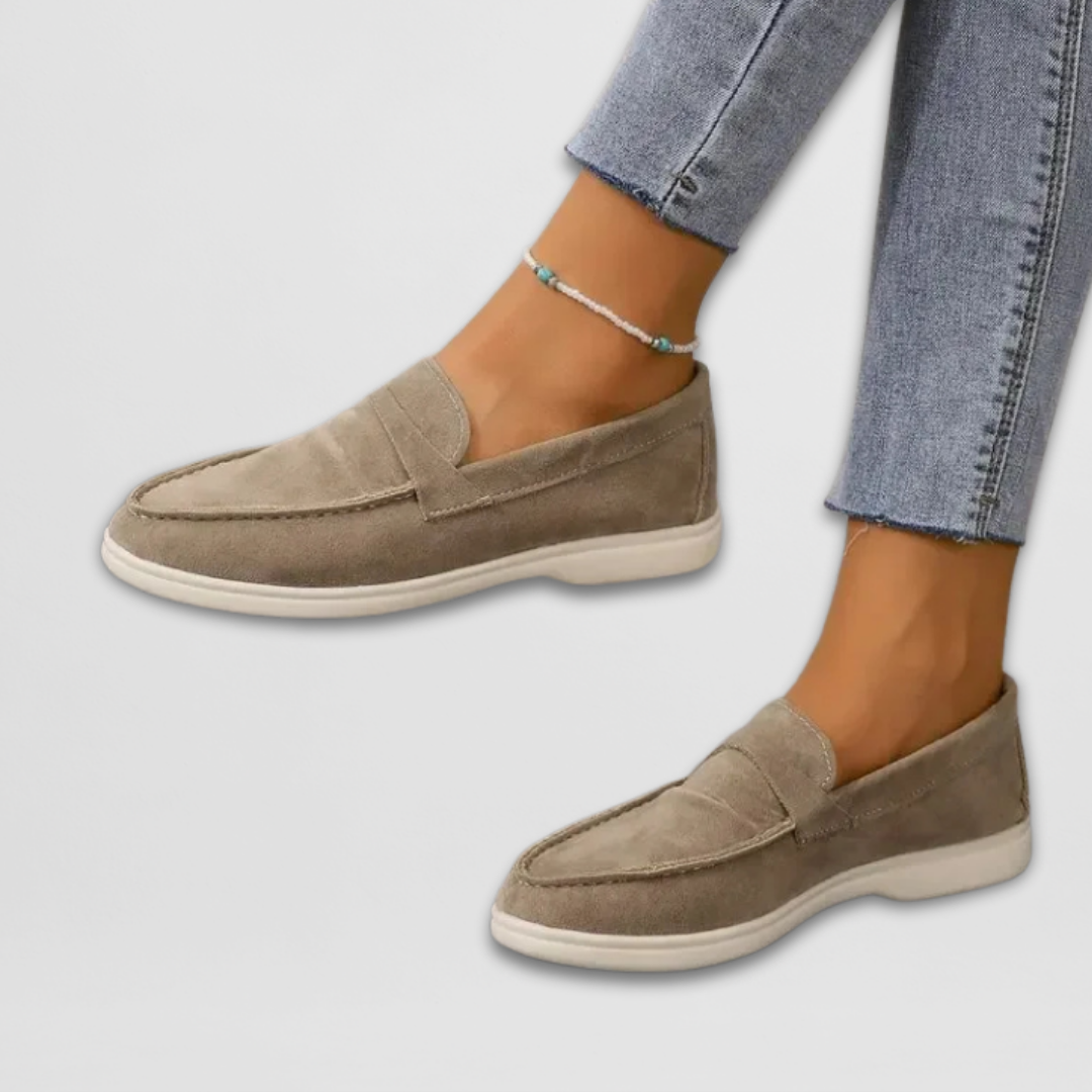 Eastwood and Bloom™ | Clara Moccasins