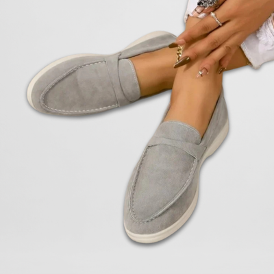 Eastwood and Bloom™ | Clara Moccasins