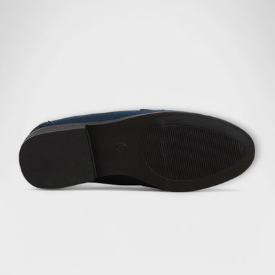 Eastwood and Bloom™ | Flora Flannel Moccasins