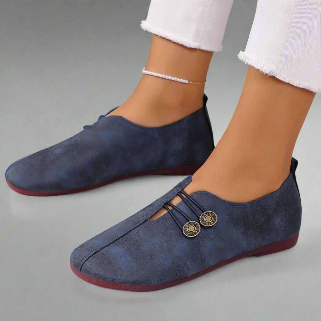 Eastwood and Bloom™ | Lindora - Timeless Slip-ons