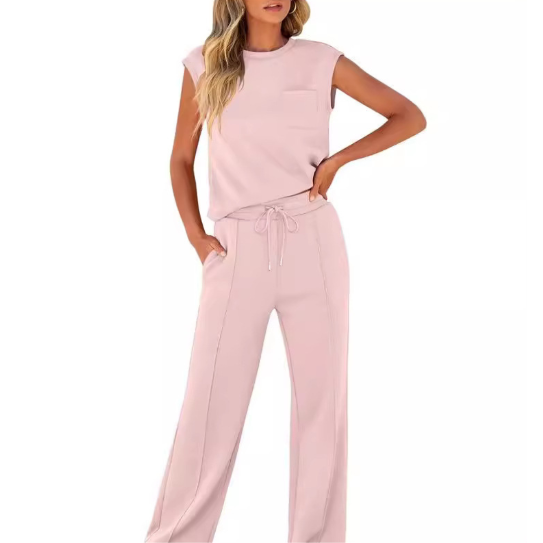 Eastwood and Bloom™ | Celandine – Elegant two-piece set with a relaxed fit