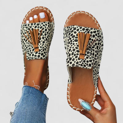 Eastwood and Bloom™ | Leena - Comfortable and Flat Orthopedic Sandals