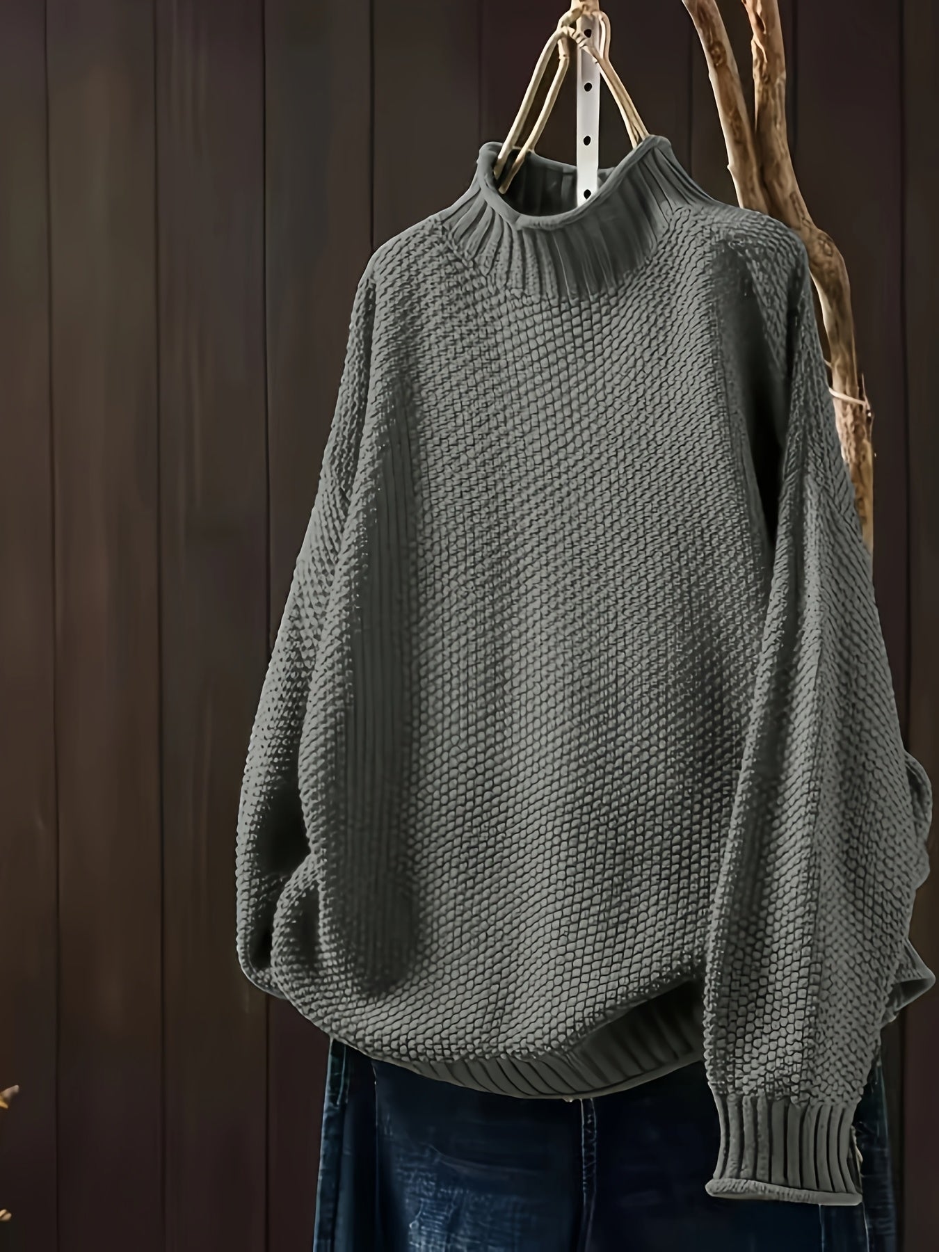 Eastwood and Bloom™ | Beatrix – Relaxed Knit Sweater
