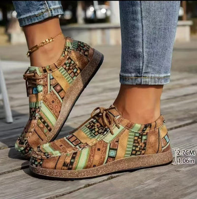 Eastwood and Bloom™ | Belinda – Comfortable shoes with timeless charm