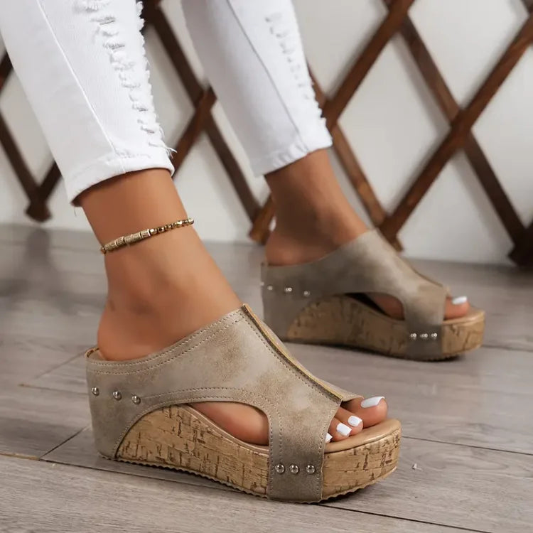 Eastwood and Bloom™ | Melissa Comfort-Focused Orthopedic Sandals