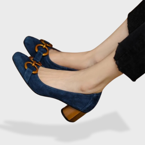 Eastwood and Bloom™ | Sadie Stylish and Cozy Sandals