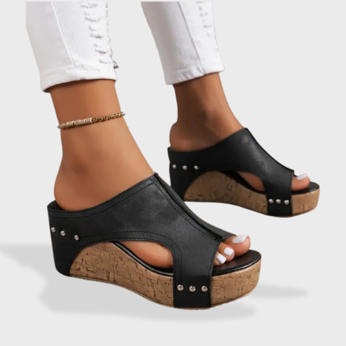Eastwood and Bloom™ | Melissa Comfort-Focused Orthopedic Sandals