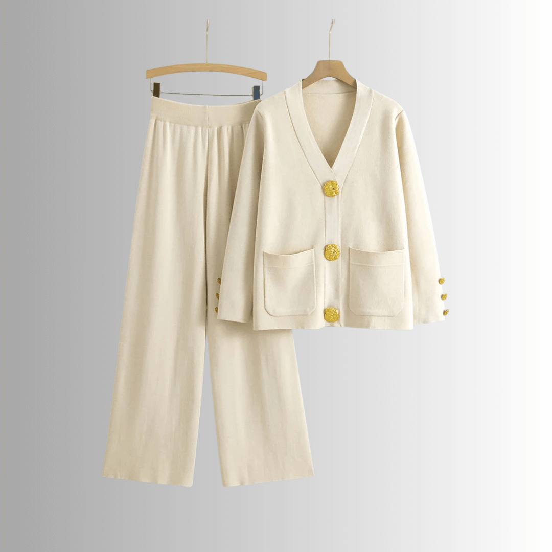 Eastwood and Bloom™ | Elegant ensemble