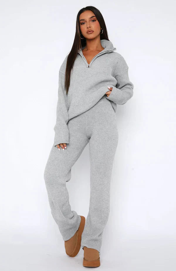 Eastwood and Bloom™ | Comfortable Ensemble