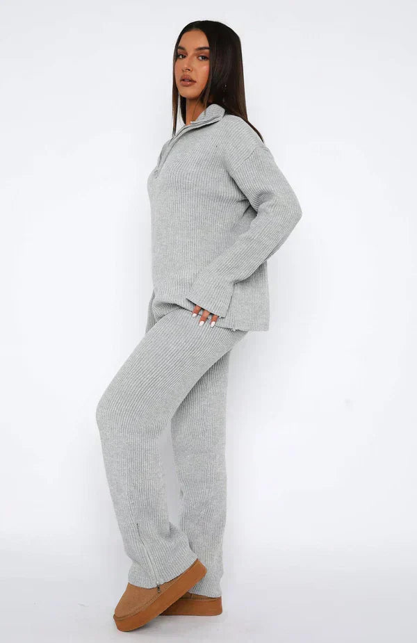 Eastwood and Bloom™ | Comfortable Ensemble