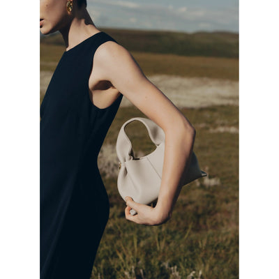 Eastwood and Bloom ™ | Resa