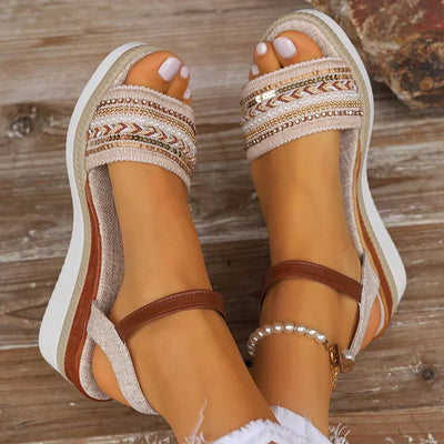 Eastwood and Bloom™ | Nova Relaxed Summer Sandals