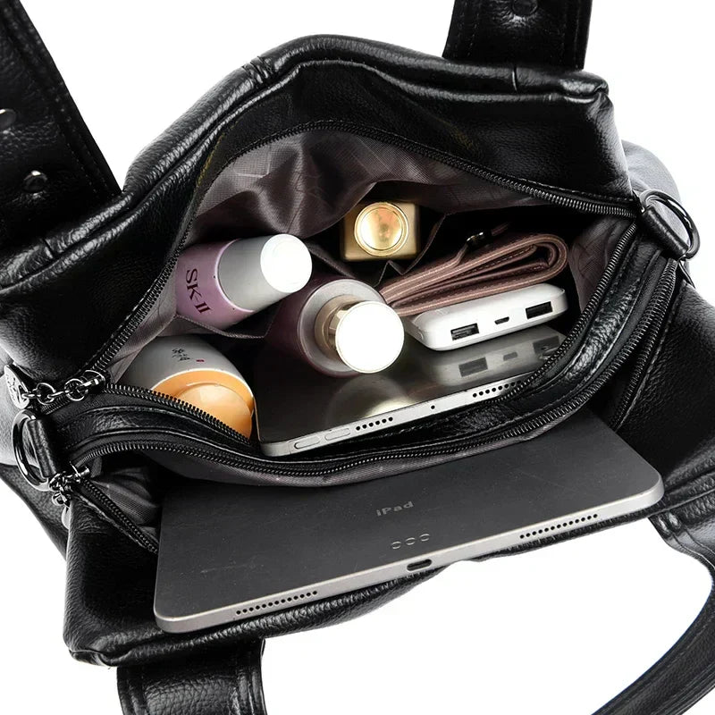 Eastwood and Bloom™ | Informal vegan leather bag