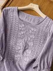 Eastwood and Bloom™ | Dorotea – Airy Blouse in Linen