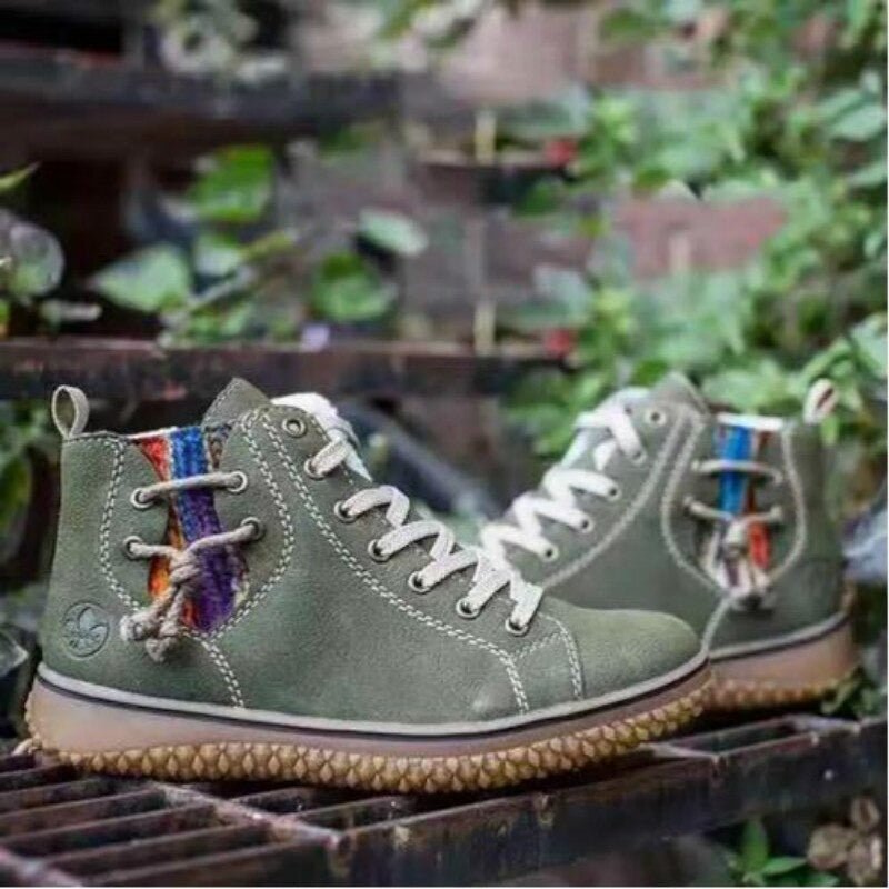 Eastwood and Bloom™ | Brielle – Cozy Everyday Boots