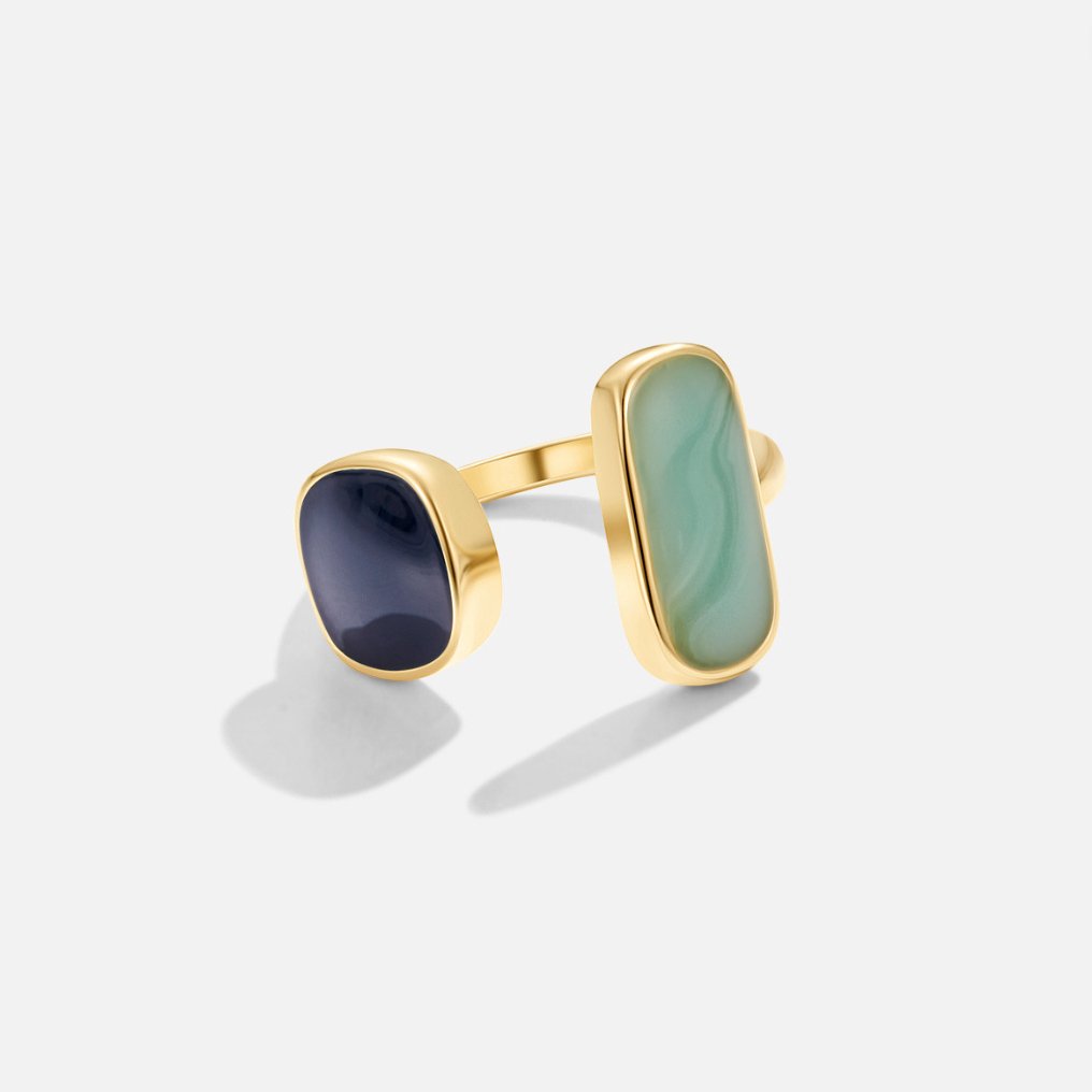 Pur - Unique twisted ring