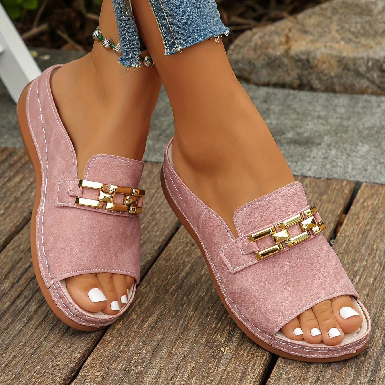 Eastwood and Bloom™ | Mireille – Gold-Link Slide Sandals
