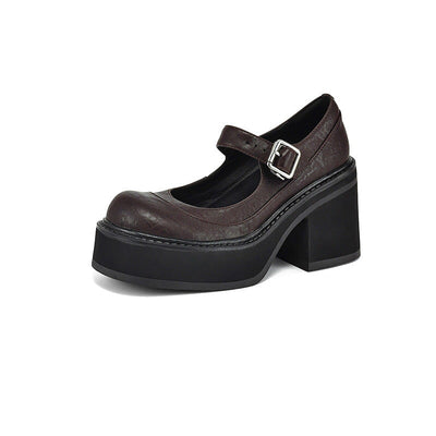 Eastwood and Bloom™ | Pela Leather Pumps