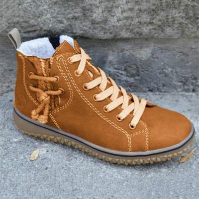 Eastwood and Bloom™ | Brielle – Cozy Everyday Boots