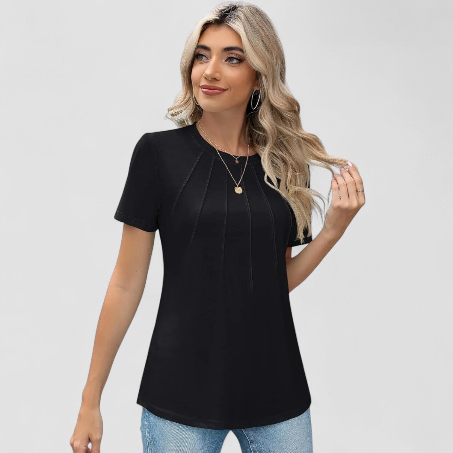 Eastwood and Bloom™ | Noelie – Short-sleeved top with seam details