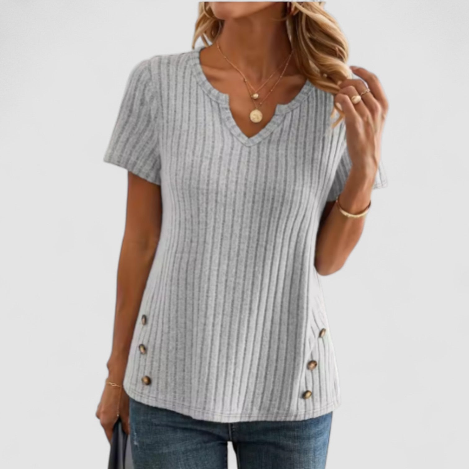 Eastwood and Bloom™ | Elsa – V-neck top with discreet details