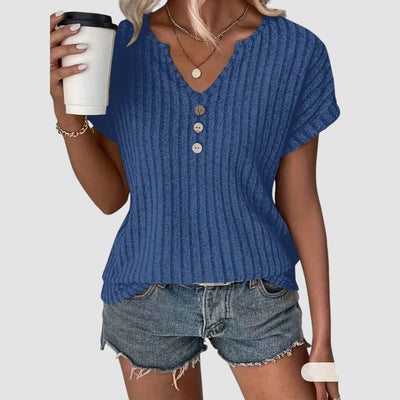 Eastwood and Bloom™ | Svala – Ribbed Top with Buttons