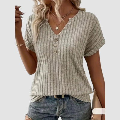 Eastwood and Bloom™ | Svala – Ribbed Top with Buttons