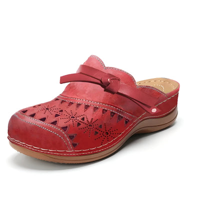 Eastwood and Bloom™ | Majken Comfort Clogs